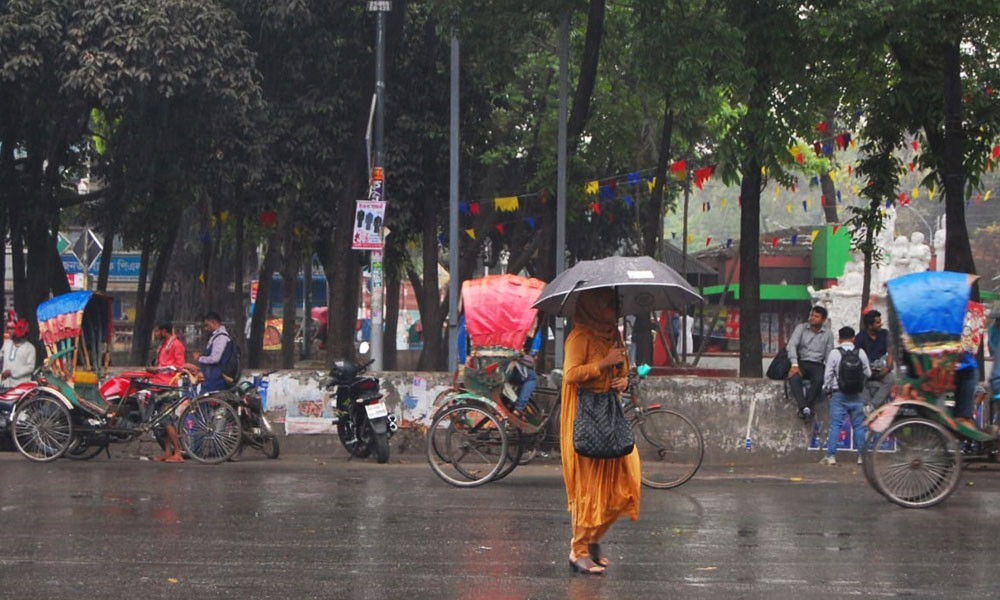 আগামী তিনদিন বৃষ্টির পূর্বাভাস, কমবে গরম